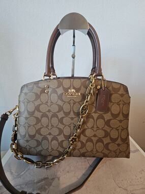 Excellent Pre-Owned Coach Lillie Carryall in Signature Canvas - Khaki/Saddle